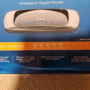 Linksys by Cisco- Wireless-N Gigabit Router
